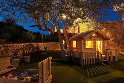 Image de Maison de vacances avec cinéma en plein air