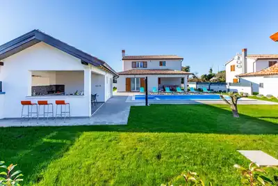 Image de Villa Alba Rossa near Pula for 6 people with private 50 m2 pool only 1 km from the beach