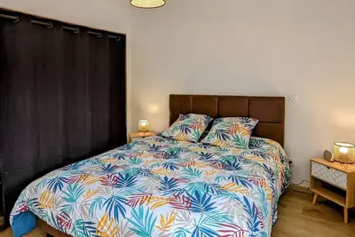 Image de Bel appartement rénové à Vesoul avec parking sécurisé et Wifi