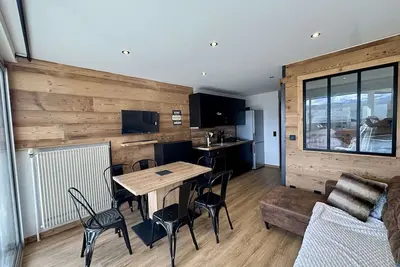 Image de Studio pour 6 à L'Alpe d'Huez, proche pistes, casier à skis