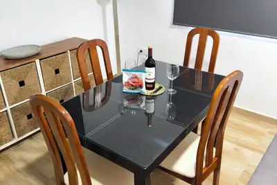 Image de Apartment very close to the center, good parking, and tapas bar across the street.