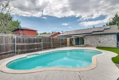 Image de New! Pool, Sauna & Wellness Retreat. Spacious home! 3Bed 2Bath.