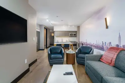 Modern Tennyson St Flat w/ Luxe Finishes & Bedding