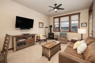 Image de Beautiful 2 bedroom with lots of amenities