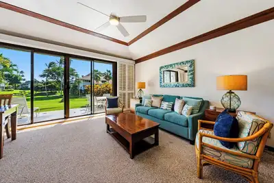 Image de Gourmet Kitchen•Hot Tub•Pool•King Bed•Ground Floor•Netflix