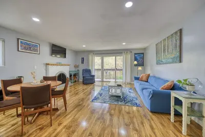 Image de 28 Sol Vista Complex - Spacious, Deck, Bbq, Common Pool + Golf Cart