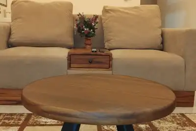 Image de Enjoy spacious 3-bedroom apartment with WiFi, Ac in charming Dar es Salaam City