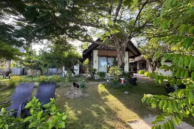 Image de Charming beach front villa for 4 guess max, with W/fi, Ac in lovely General Luna