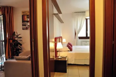 Image de Central apartment with two bedrooms and two bathrooms. Private parking space