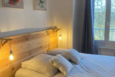 Image de Charmant appartement cosy de 54 m2\nChaleureux, 2 chambres \nSitué en hypercentre,