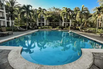 Image de Beautiful Three Bedroom Condo in Playas del Coco, Costa Rica.