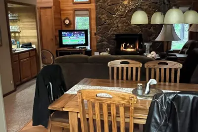 Image de Lovely 2-bedroom condo with WiFi in the beautiful Sunriver near Bend