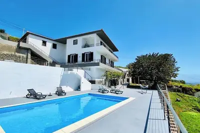 Viva Village