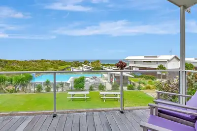 Image de Villa 27 at Caves Beach Villas