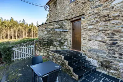 Image de Maison de campagne \"Eiron\" avec terrasse partagée, jardin privé et Wi-Fi