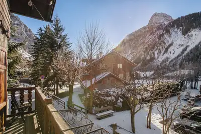 Image de Appartement 'Maison Esterina Vista Monte Bianco' avec vue sur la montagne, jardin partagé et Wi-Fi