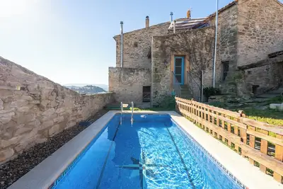 Image de Maison de campagne \"Can Gasol\" avec vue sur la montagne, piscine privée et Wi-Fi