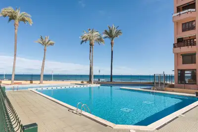 Image de Appartement 'Eurovosa Vistas Al Mar' avec piscine partagée, jardin partagé et climatisation