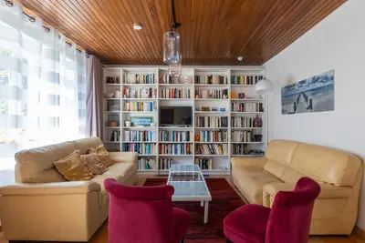 Image de 'Gite Galet Rose' classé 3 étoiles, avec terrasse privée, jardin privé et Wi-Fi