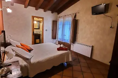 Image de Chambre avec vue sur la montagne, jardin partagé et Wi-Fi