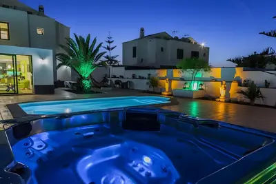 Image de Villa 'Casa Aloe Vera' avec vue sur les montagnes, Wi-Fi et climatisation