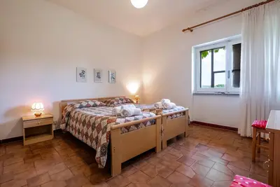 Image de Chambre \"Camera Est\" avec piscine partagée, terrasse partagée et Wi-Fi
