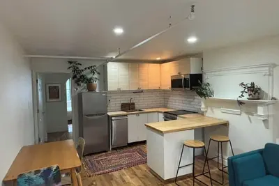 Image de Newly Renovated 1-bedroom apartment in Brooklyn 15 minutes from Manhattan