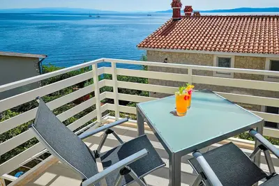 Image de Confortable appartement pour 8 personnes avec Wifi, climatisation, Tv et terrasse