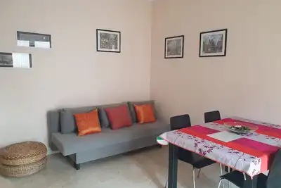 Image de Laura's RHome entire apartment, close to metro and well connected to downtown