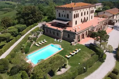Castello Toscana Summ