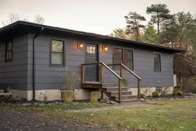 Image de Oakwood Cabin: Kerhonkson’s Retreat