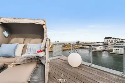 Image de Sea Lounge - Roof terrace with panoramic views, beach chair, floating house