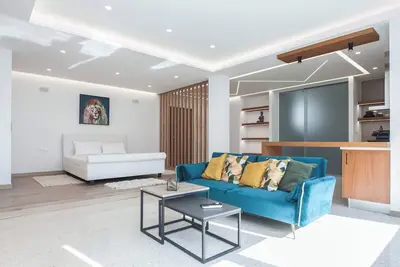 Image de Stylish Modern Suite next to Piraeus Port