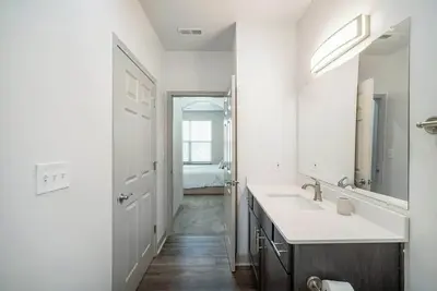 Landing at The Village at Stetson Square - 1 Bedroom in Corryville