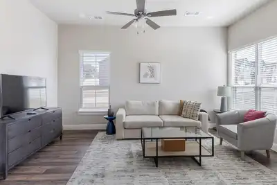 Image de Landing | Chic 3bd in Weatherford