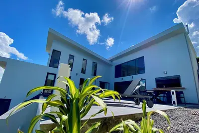 Image de villa d exception, haut standing, superbe vue mer, trois ilets, piscine, wifi