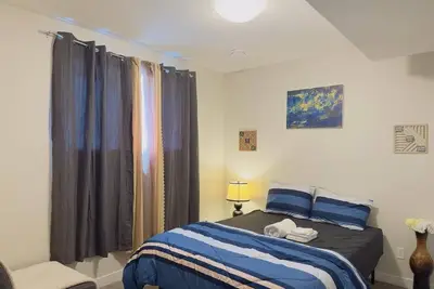 Image de Guest Suite in Calgary 15mnt Yyc Airport, 3 Beds