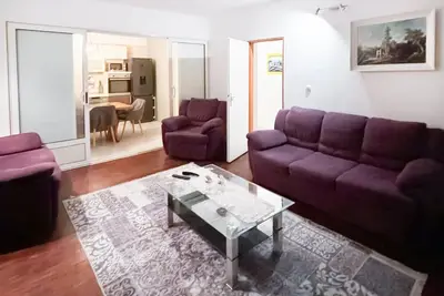 Image de Superbe appartement de 2 chambres à.