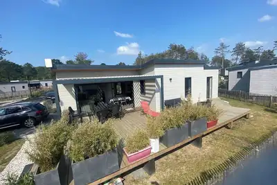 Image de Chalet cottage de luxe avec piscine et internet inclus proche de la mer