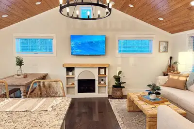 Image de Hidden gem on 4 acres w/hot tub