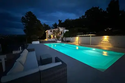Image de Villa Eddy sleeps 12 with magnificent pool 3 km from Castellabate