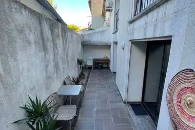 Image de Appartement avec arrière-cour et petit garage privé au coeur de Mazargues
