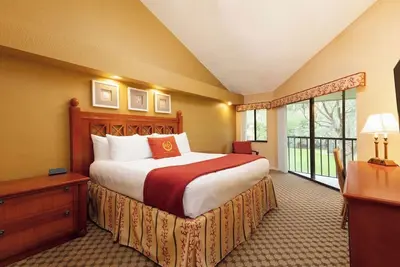 Image de Five minutes from Disney World. Family-sized villa with great amenities.