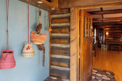 Image de Rooted Inn Gunnison Colorado close to Wcu and Crested Butte Mountain Resort