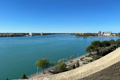 Image de 2-Bedroom Condo with WiFi, Ac  with Million Dollar View of the St. Clair River