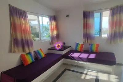 Image de Villa 5 minutes from the beach with parking