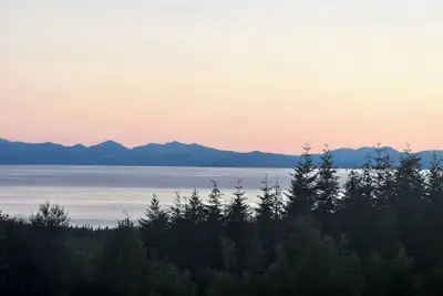 Image de Jordan River spectacular view with 2 primary suites and pet-friendly!