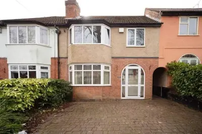 Image de Charming 3-bed house in Birmingham suburb backing onto accessible golf course
