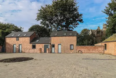 Image de Buckingham House, pet friendly, with hot tub in Whissendine