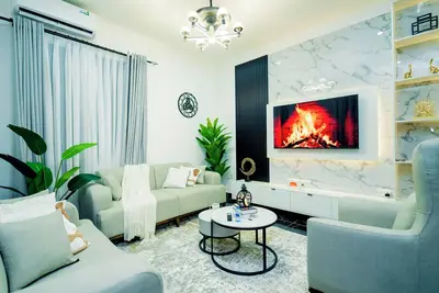 Image de Charming 3-bedroom 3 bathroom house with WiFi and Ac in the heart Dar es Salaam